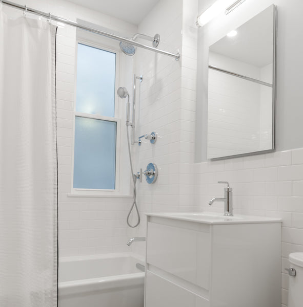 Accessible Bathrooms Accessories: The Weighted Shower Curtain